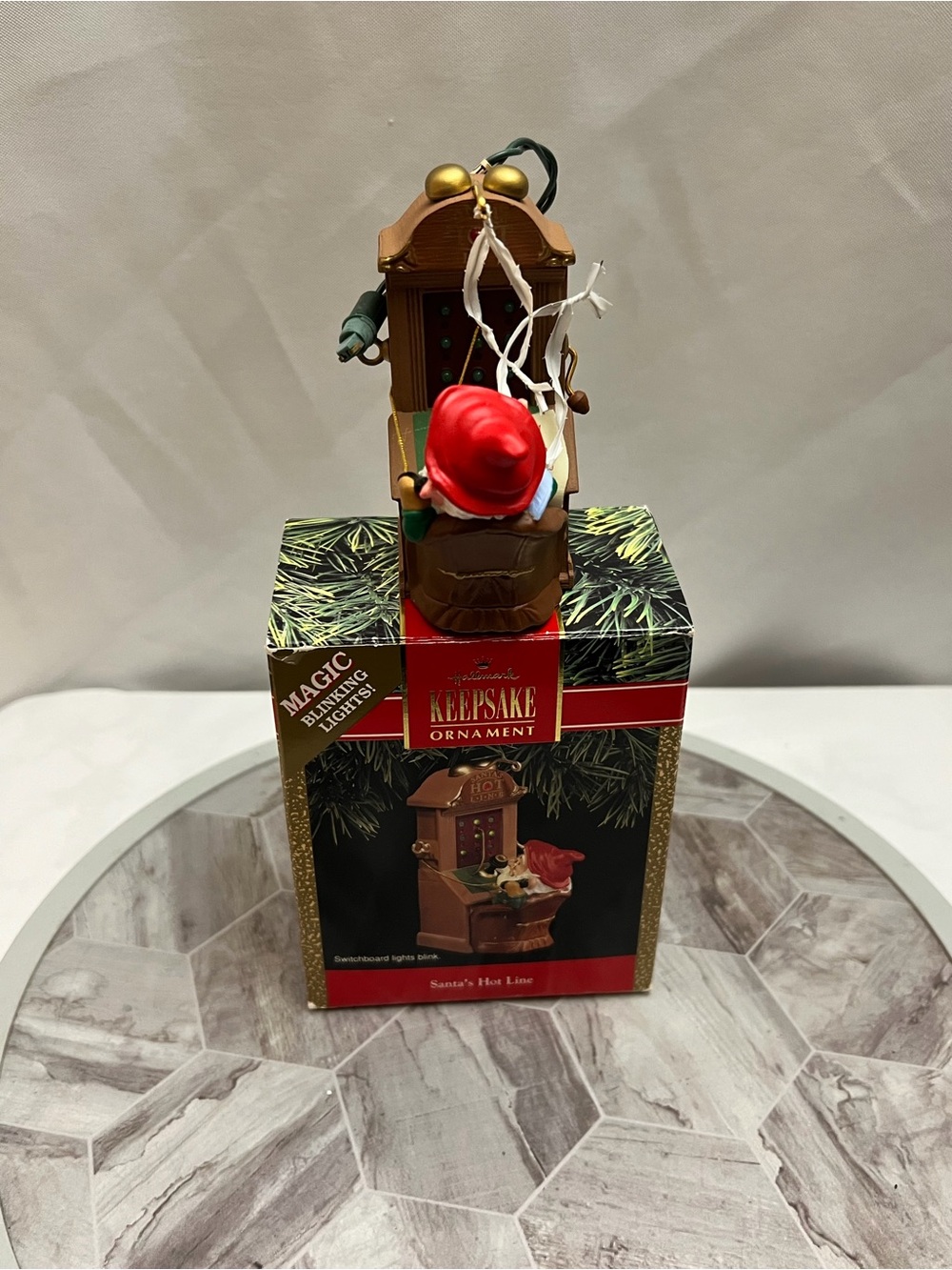 Hallmark Keepsake 1991 Santa’s Hot Line Magic Blinking Lights Ornament Box